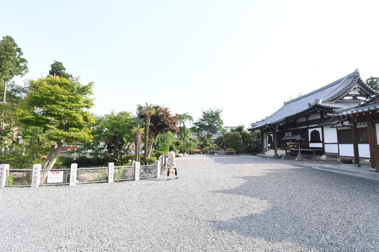 お一人様大歓迎乳幼児不可12歳から可丸ごと貸切りではない部屋の素泊まり静かな方無料wifi Irumagawa Eksteriør bilde